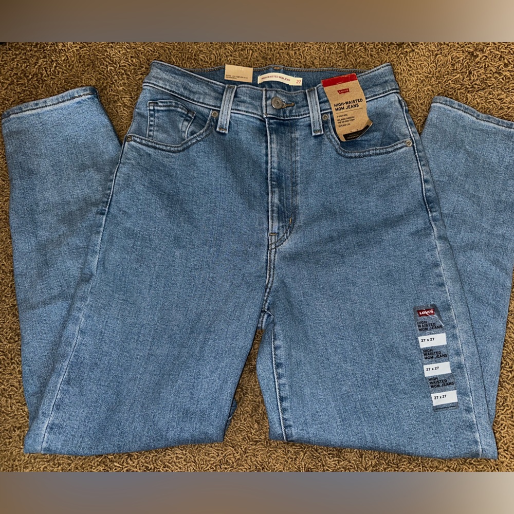Levi’s High Waisted Mom Jean
